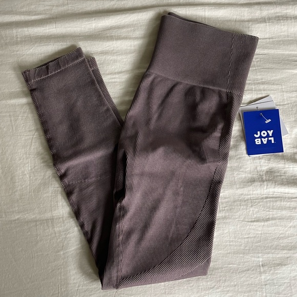 NWT women’s bra/leggings set - Picture 4 of 7